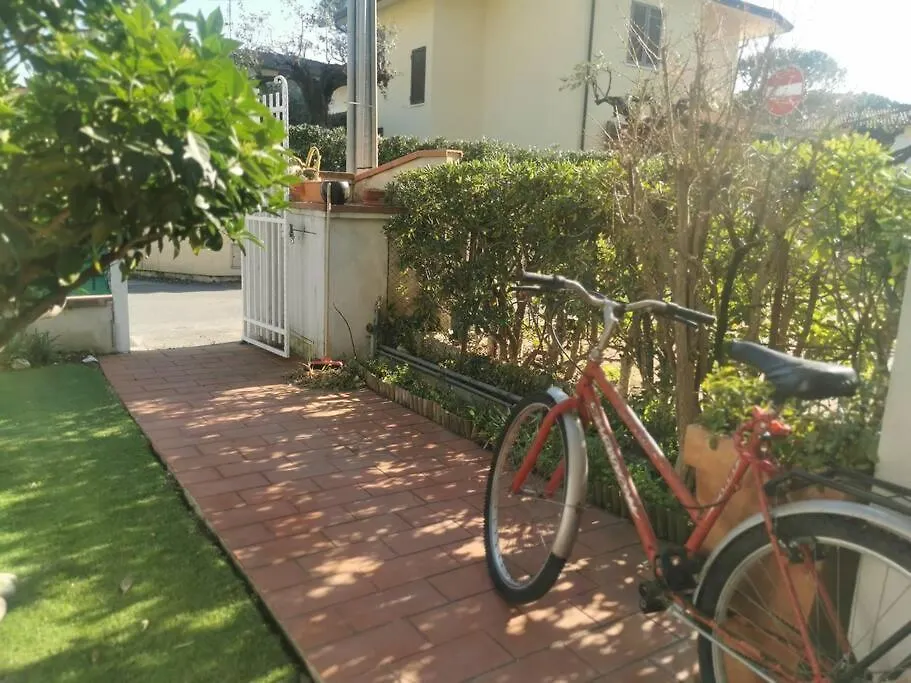 Casagio - Villetta Su Due Piani Lido di Camaiore