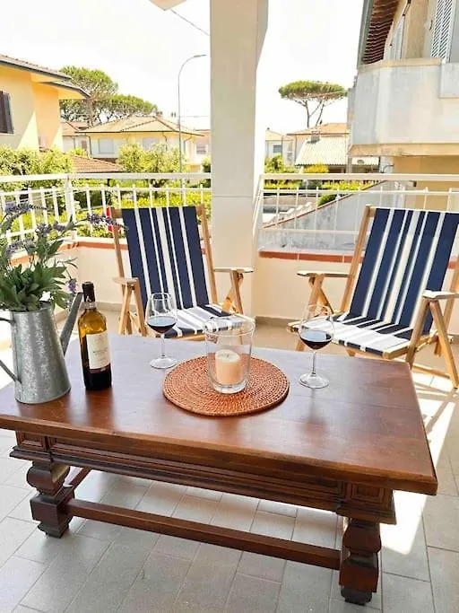 Casagio - Villetta Su Due Piani Lido di Camaiore Holiday home
