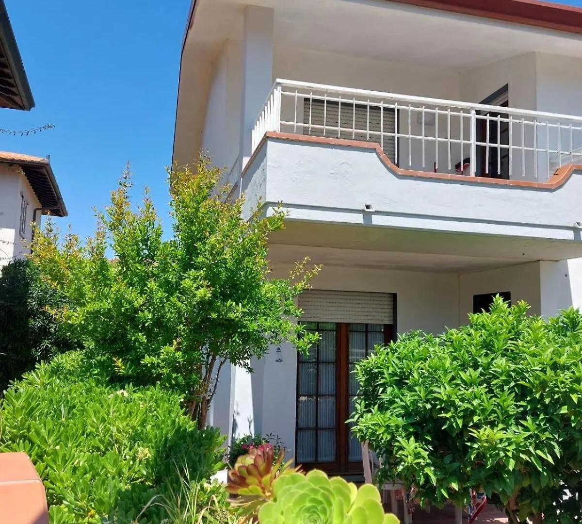 Casagio - Villetta Su Due Piani Lido di Camaiore Holiday home